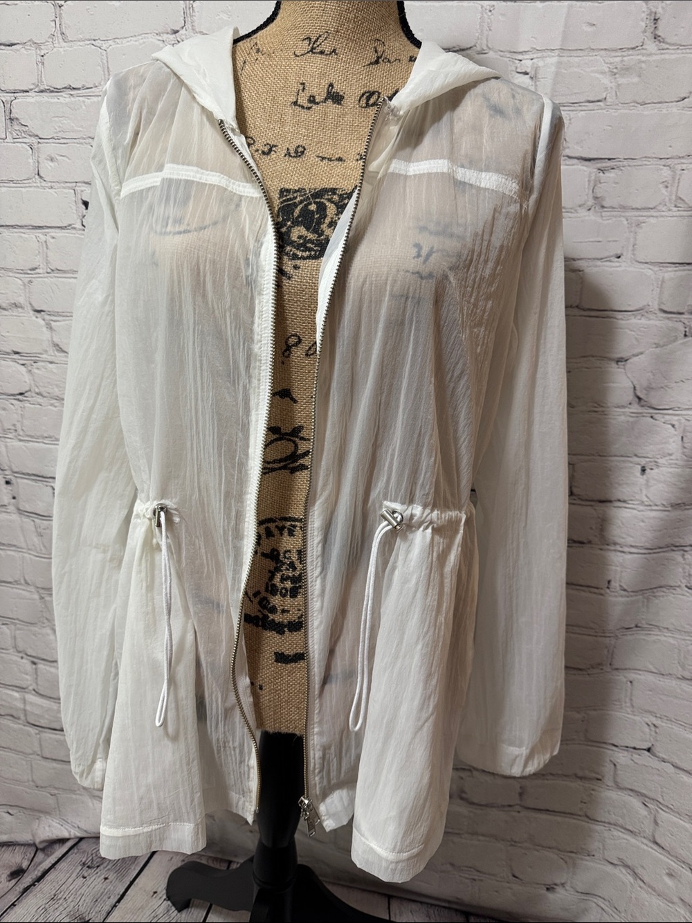 Nwt Soma Lightweight White Hooded Jacket - Women's Casual Outerwear